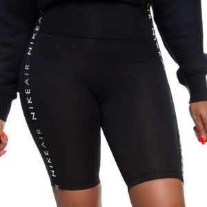 NIke sportswear air bike short XS